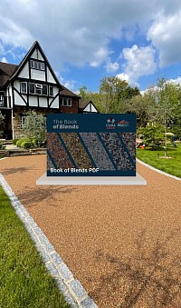 Vuba, resin bound washed stone